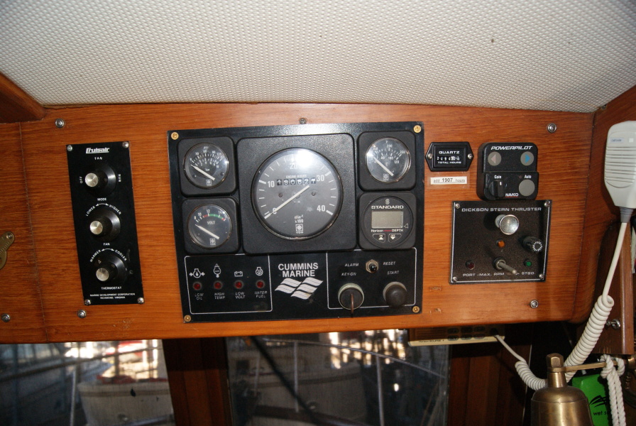 304 Lower Helm Panel.JPG