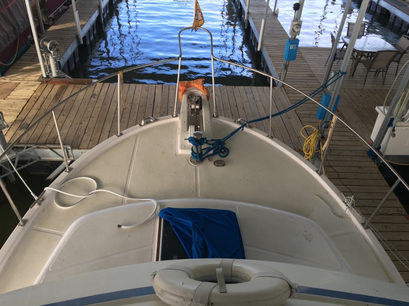 Midas Touch 1986 Marine Trader 38 Double Cabin Exterior Bow.JPG