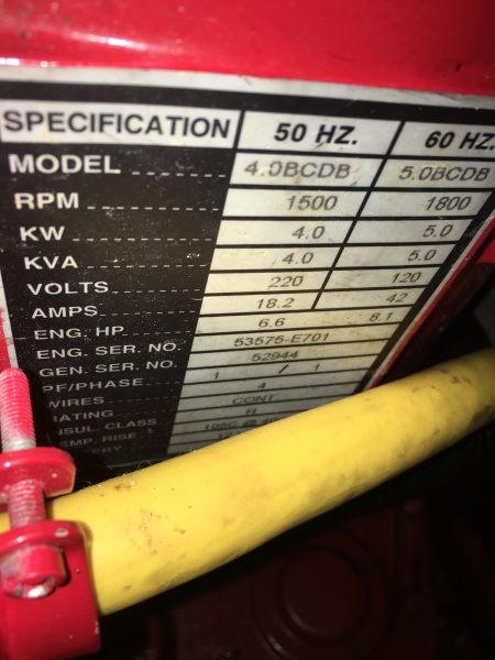 Midas Touch 1986 Marine Trader 38 Double Cabin Engine Room Generator Specs 1.JPG