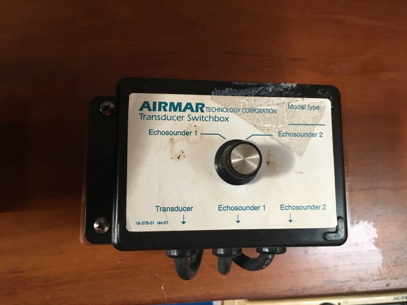 Midas Touch 1986 Marine Trader 38 Double Cabin Helm Electronics AirMar Transducer Switchbox.JPG