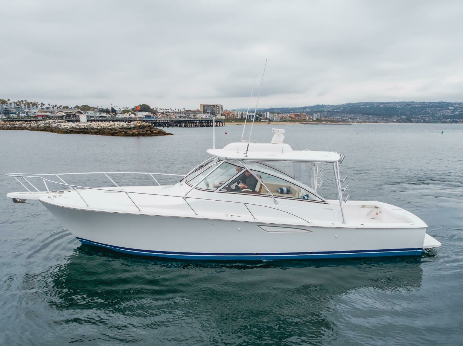 38' 2022 Viking 38 Open Billfish