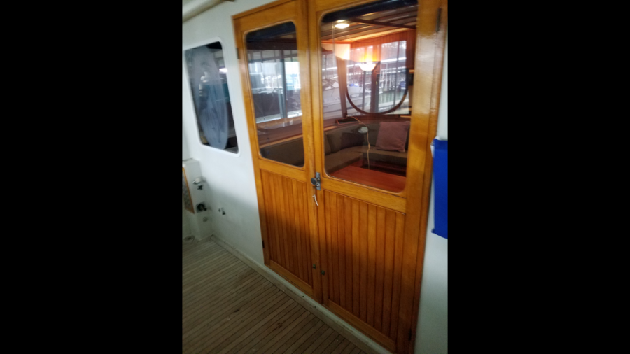 1988 Krogen 36 11 Aft deck double doors.PNG