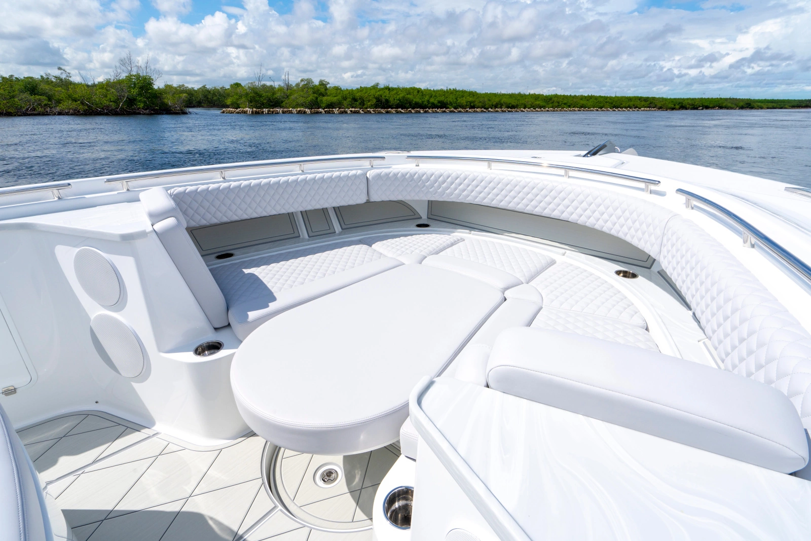 48ft HCB Yacht For Sale