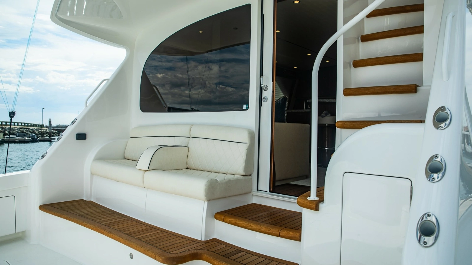 Aft Deck Seating and Staircase
