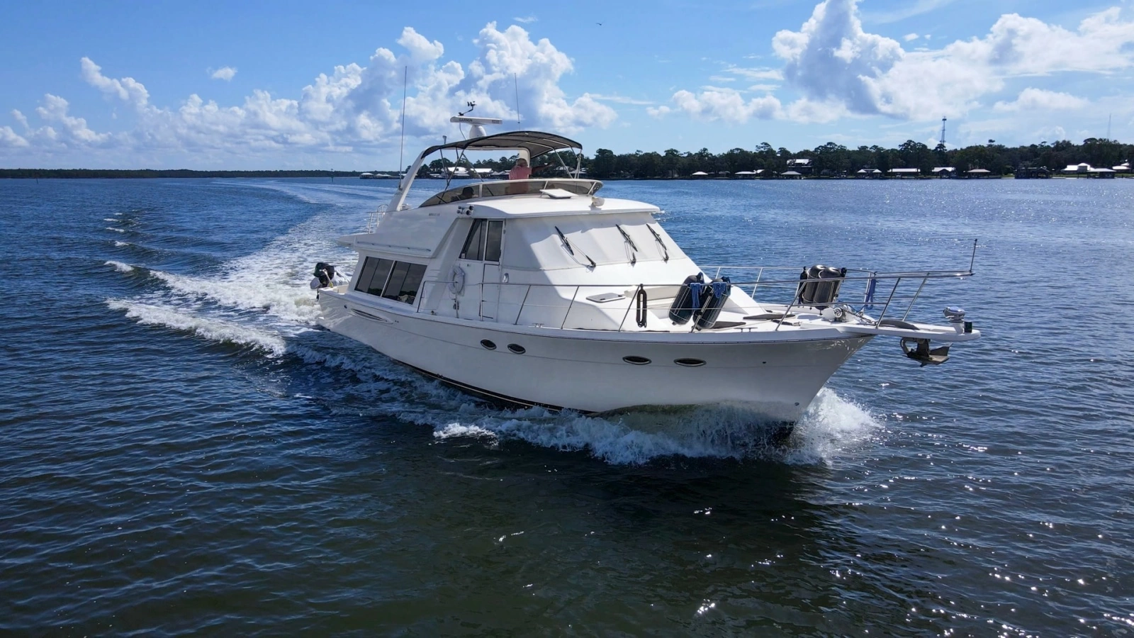2007 Meridian 490 SE Pilothouse Trust Exteriors (10)