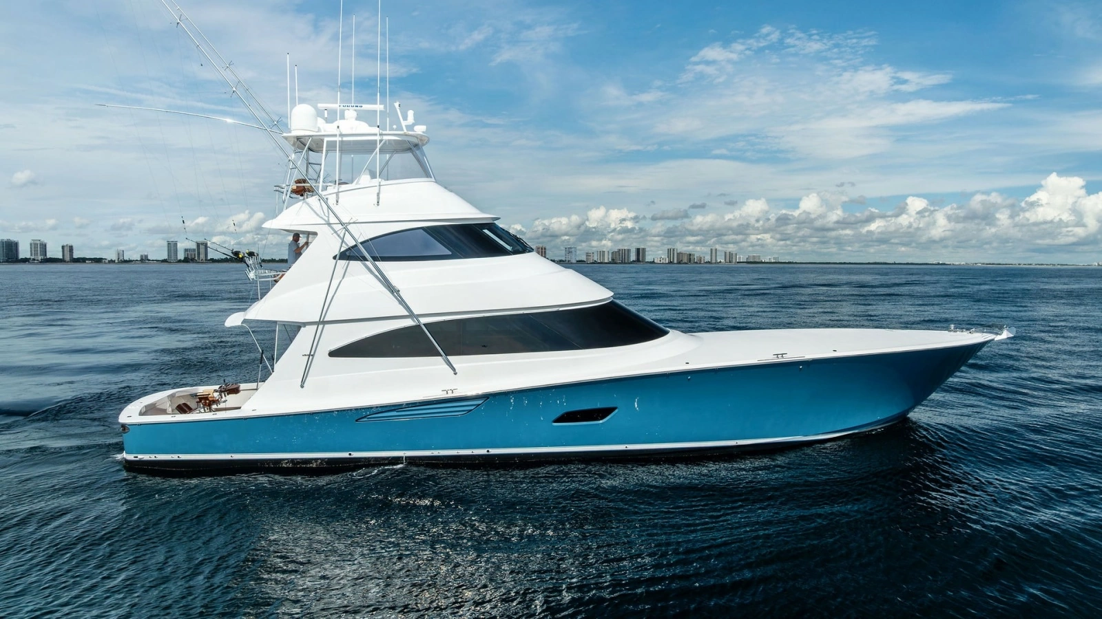 Starboard Profile of Viking 80 Convertible