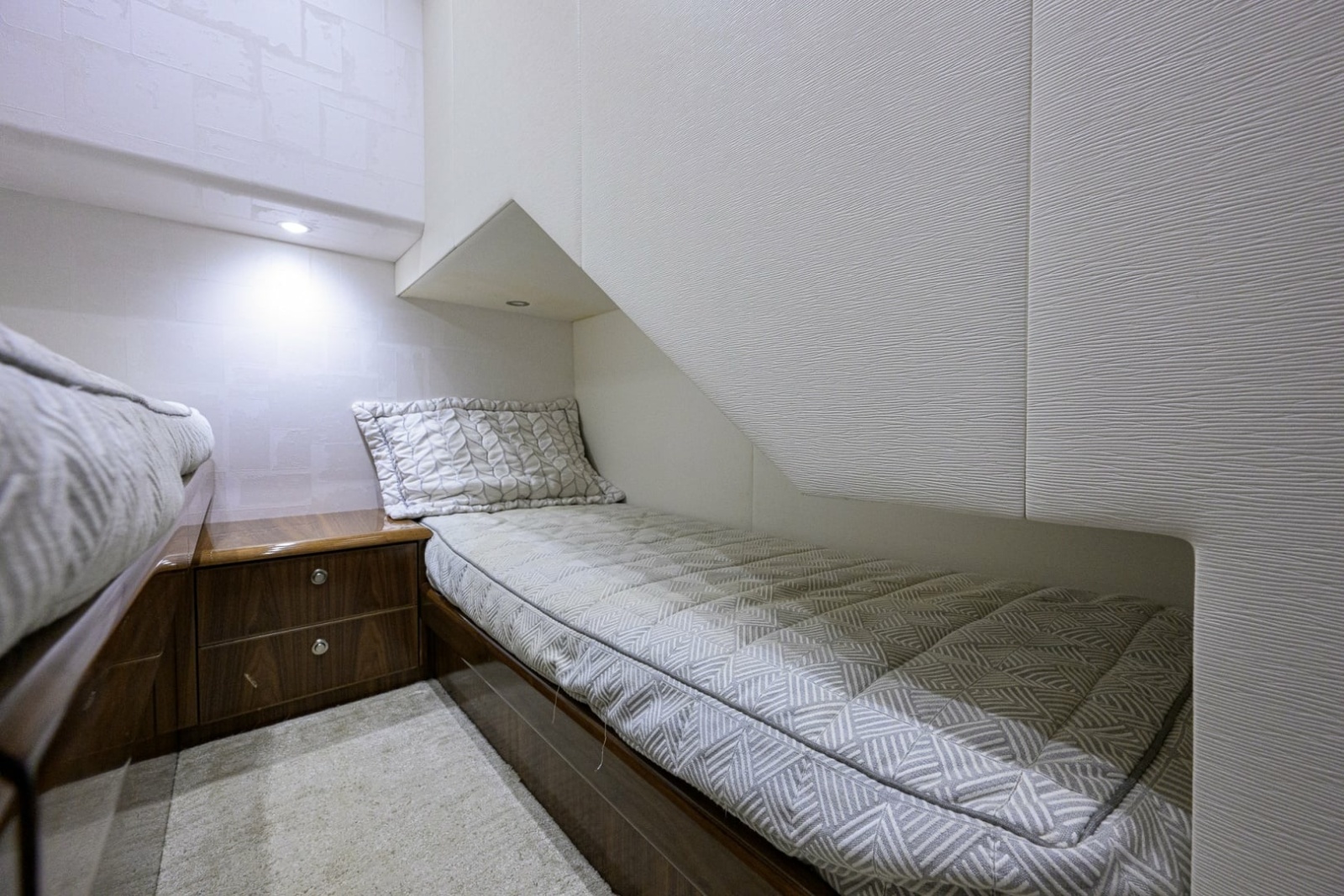 58 Viking - Guest Stateroom