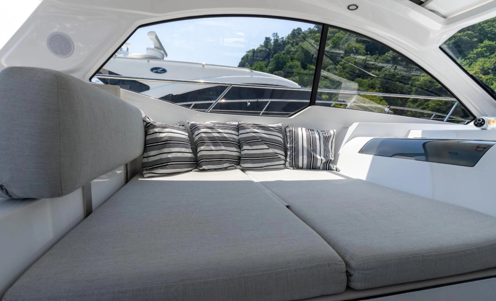 2023 Azimut Atlantis 45