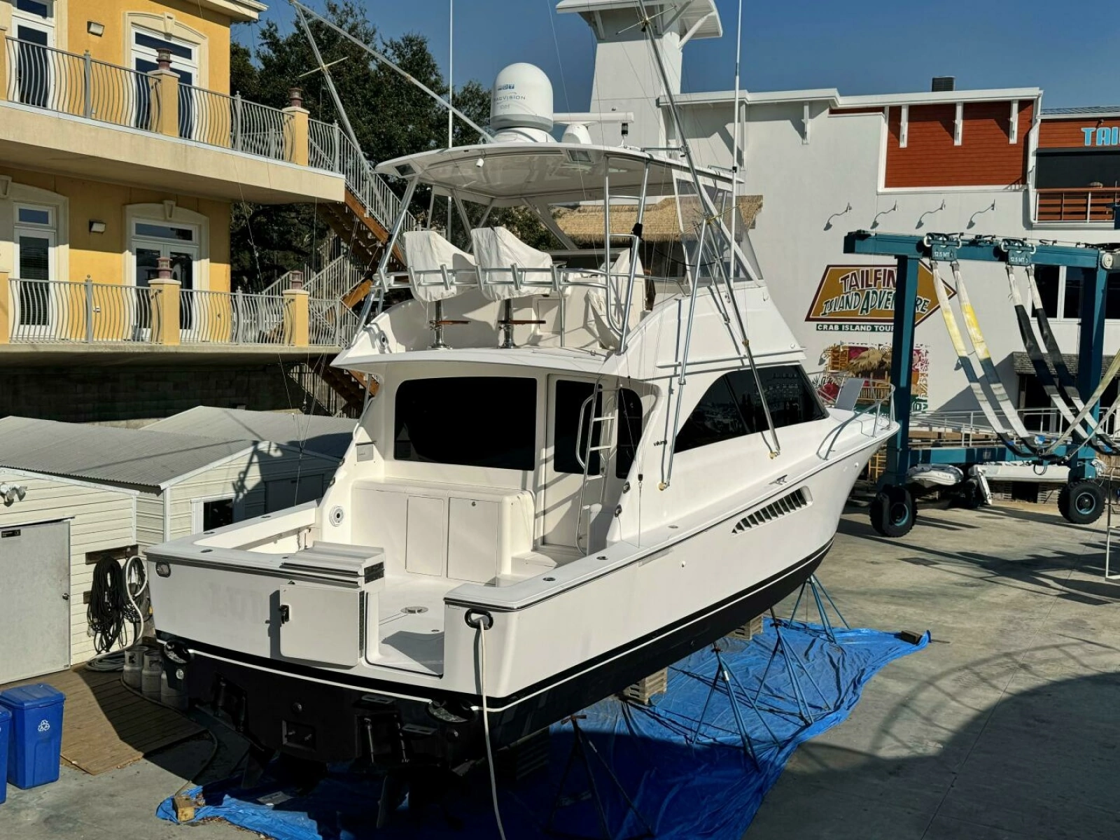 2006 45 Viking Convertible- Fresh Bottom Job