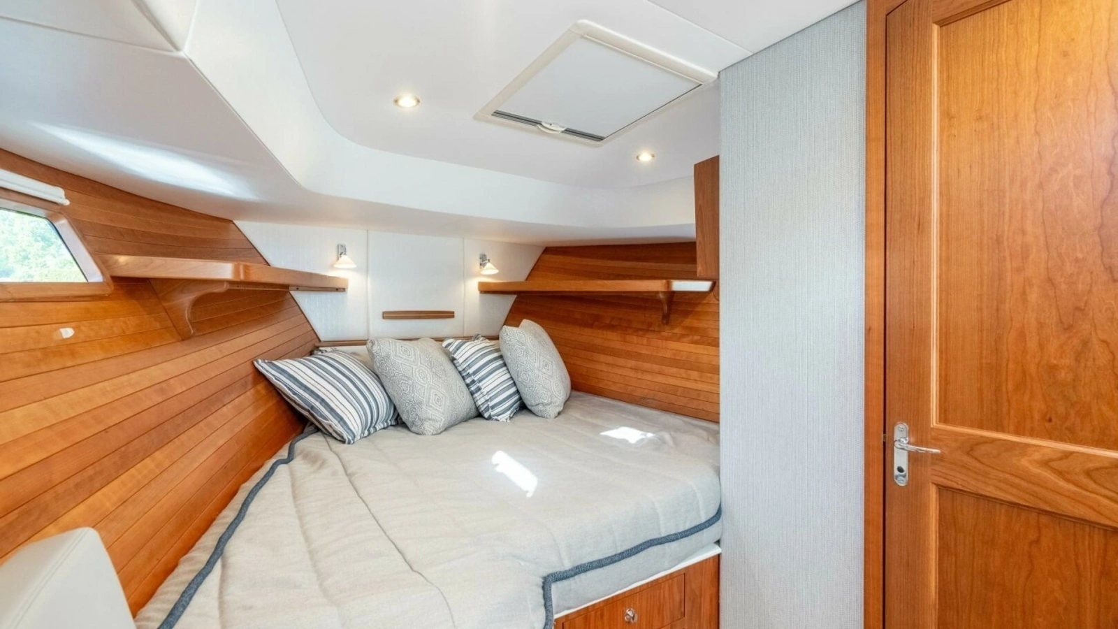 NEW MJM 38RS 38ft MJM Yacht For Sale