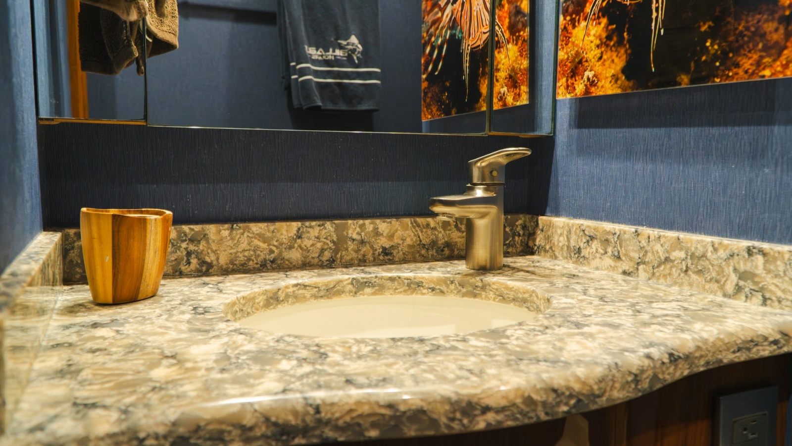 Luxurious Vanity in Guest Head