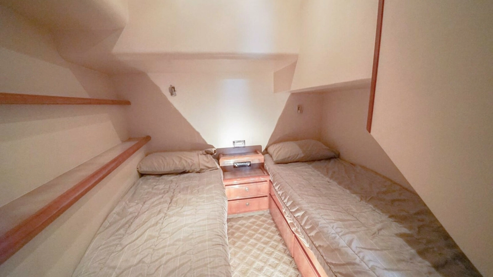 2007 Bertram 51 Convertible Smoker II