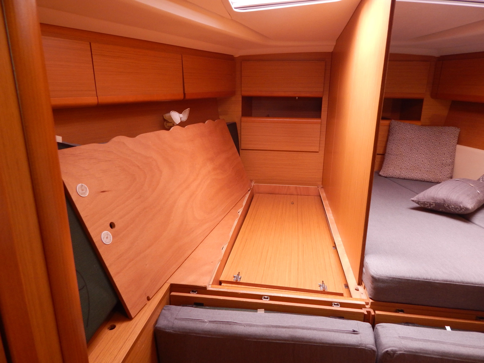 2010 Jeanneau Sun Odyssey 50 DS