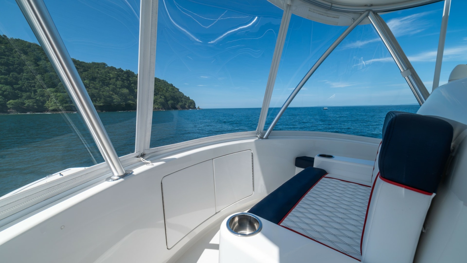 Enclosed Flybridge Seating Area