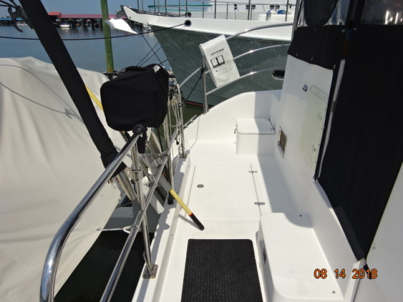 2002 Endeavour Trawler Cat