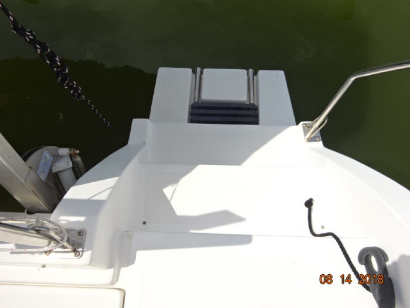 2002 Endeavour Trawler Cat