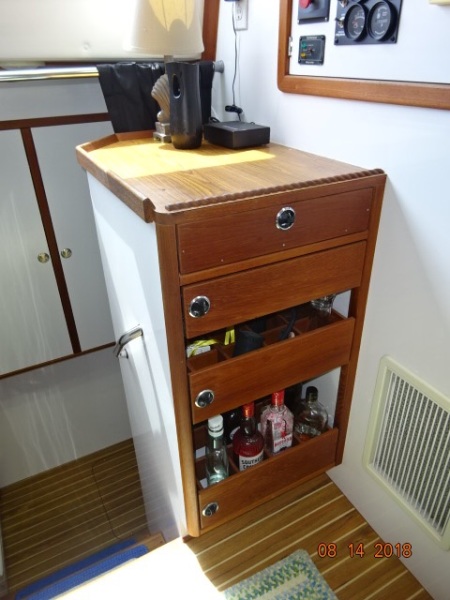 2002 Endeavour Trawler Cat