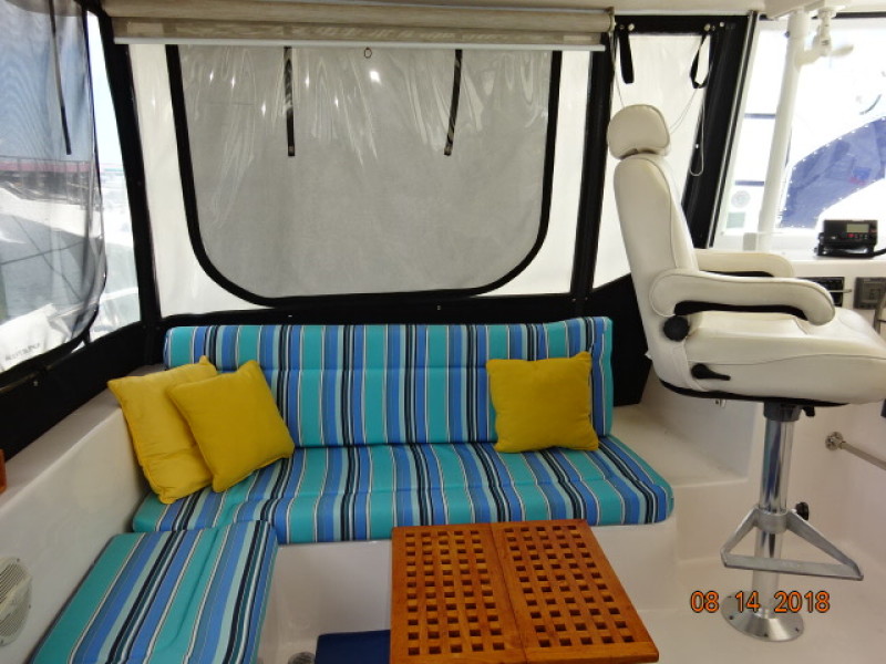 2002 Endeavour Trawler Cat