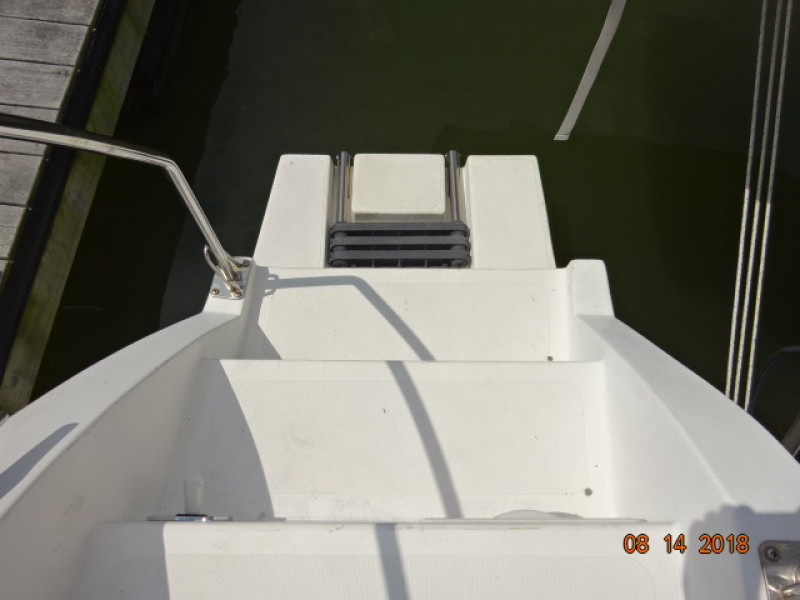 2002 Endeavour Trawler Cat