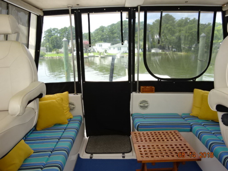 2002 Endeavour Trawler Cat
