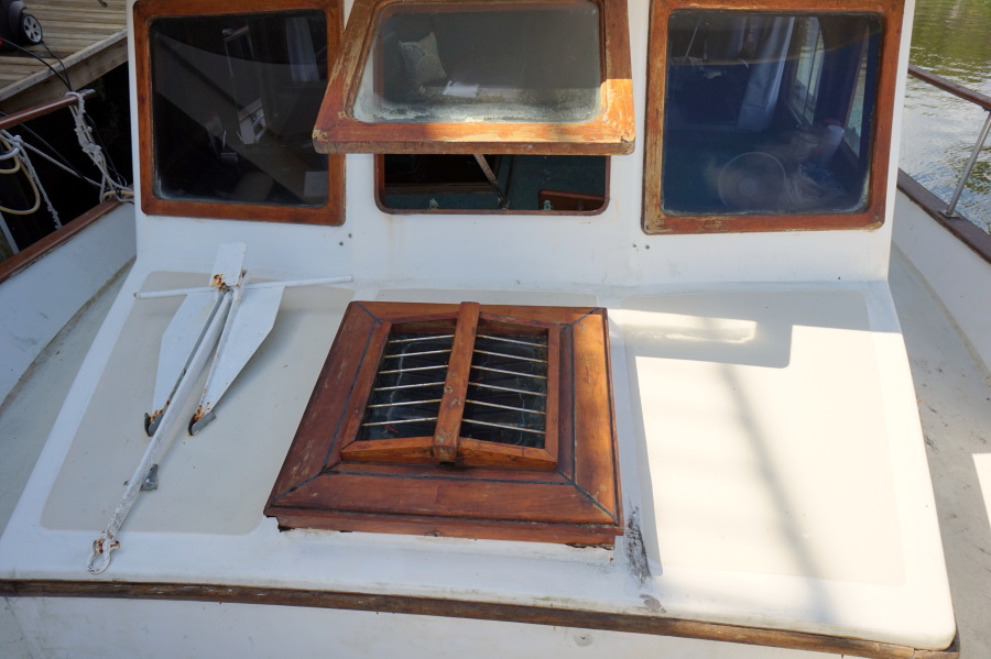 1981 Albin Trawler