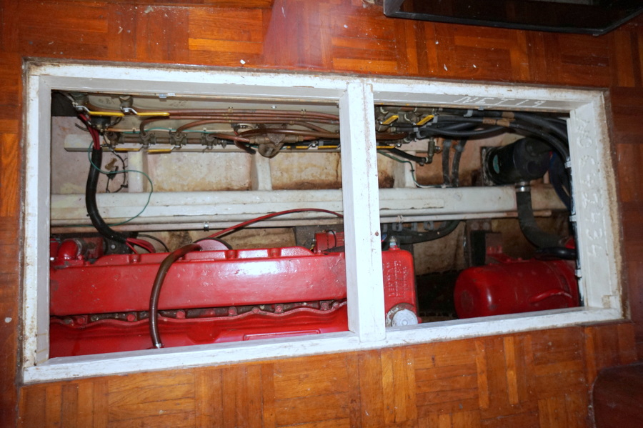 1981 Albin Trawler