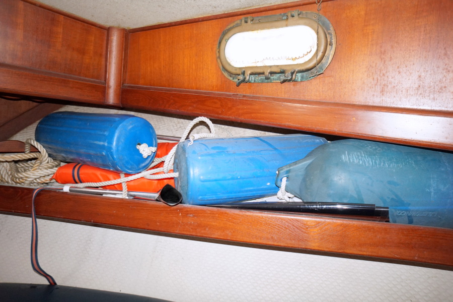 1981 Albin Trawler