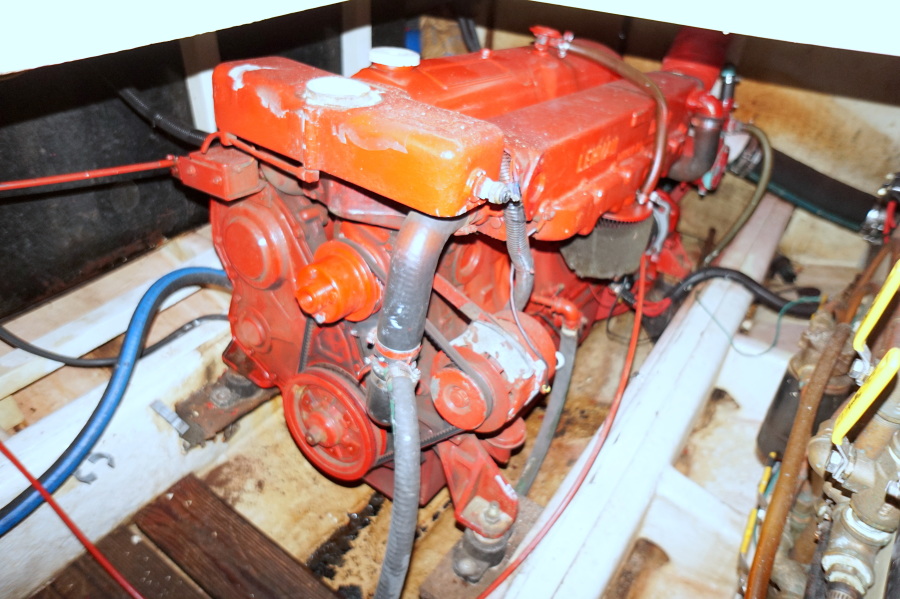 1981 Albin Trawler