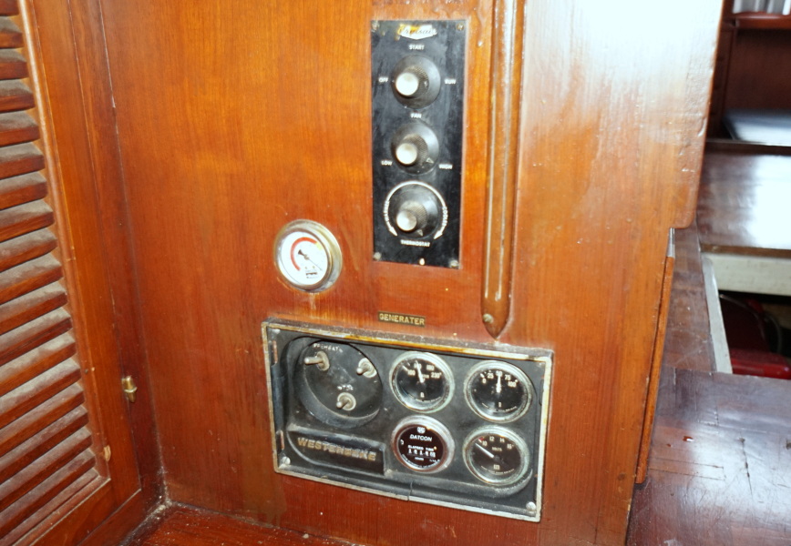 1981 Albin Trawler