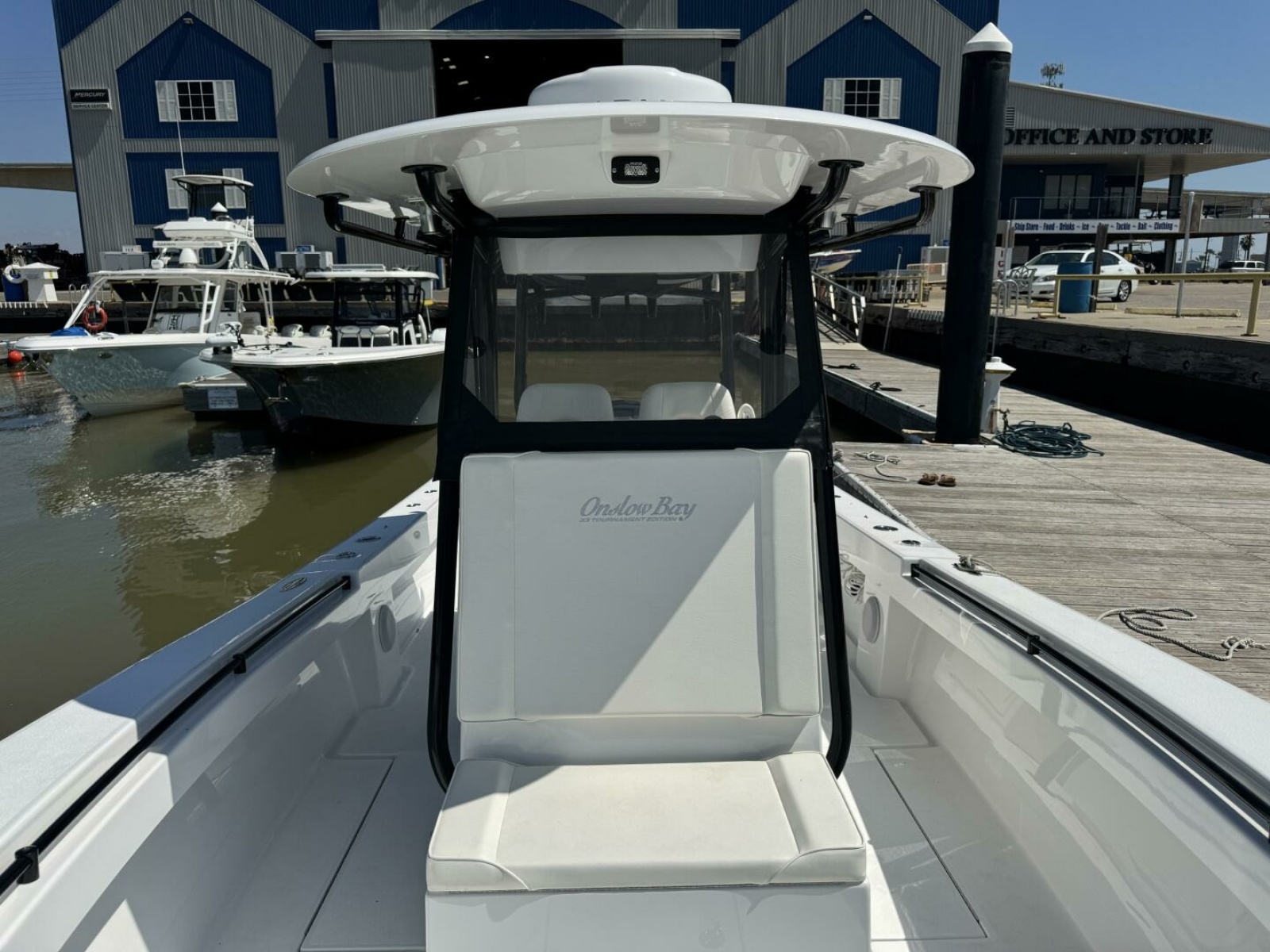 33' 2022 Onslow Bay 33 TE