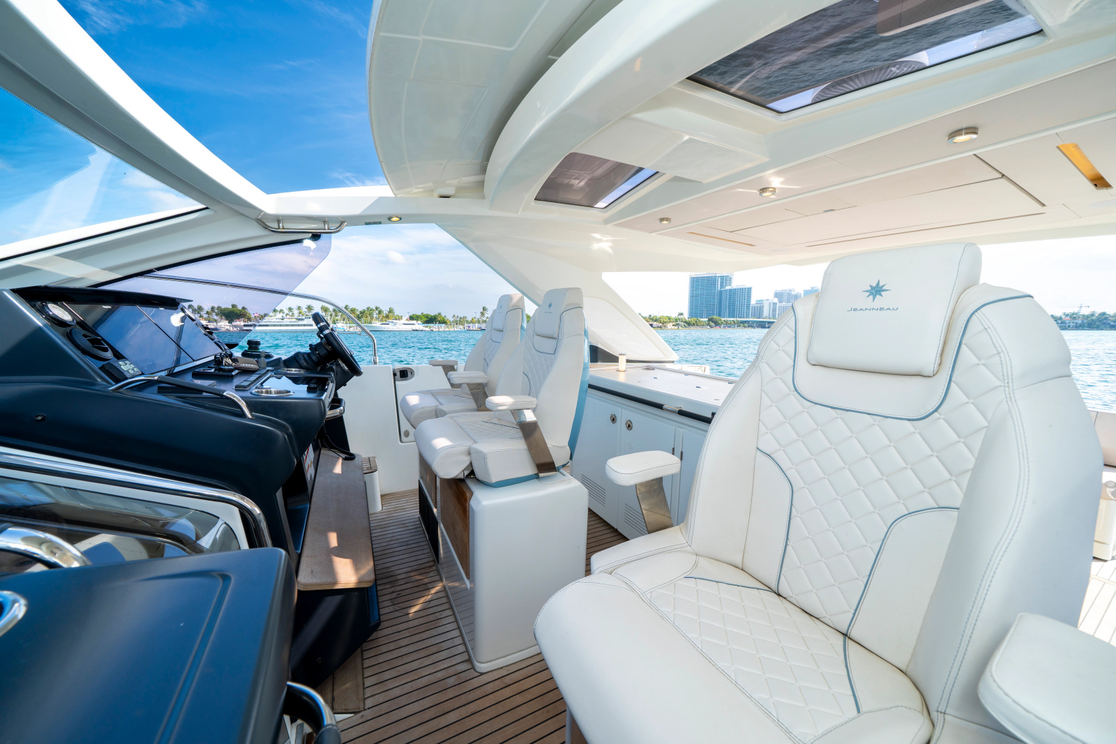 2024 Jeanneau DB/43 OB