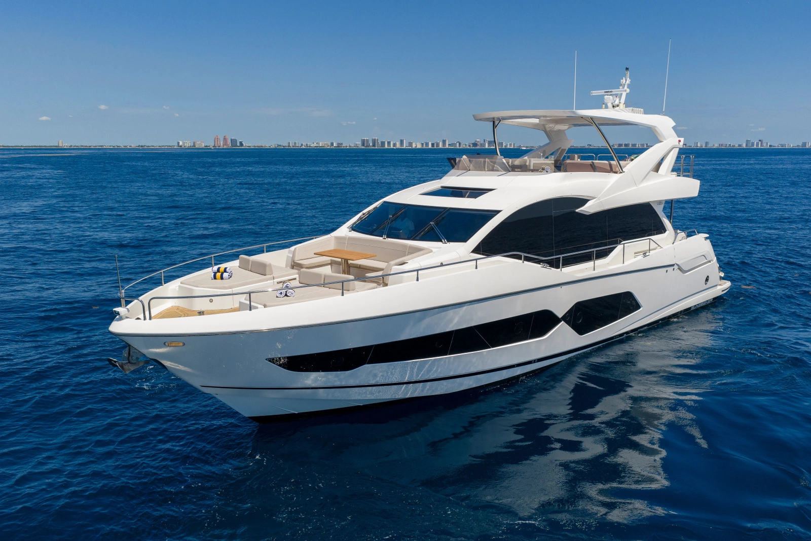 2020 Sunseeker 76 Yacht