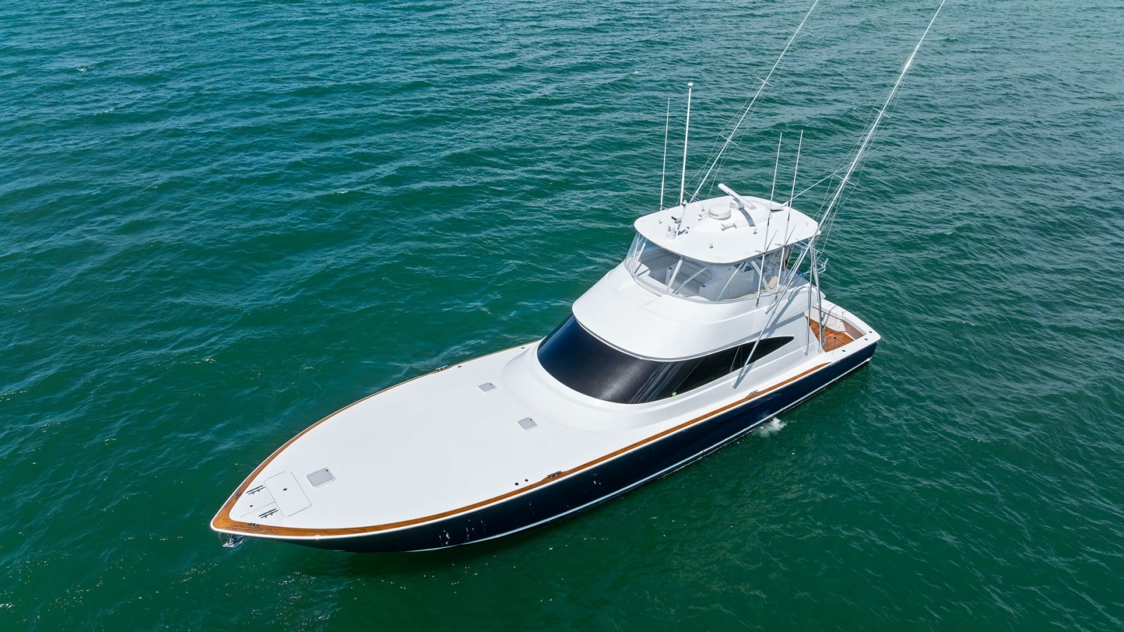 Aerial View of Flybridge and Bow