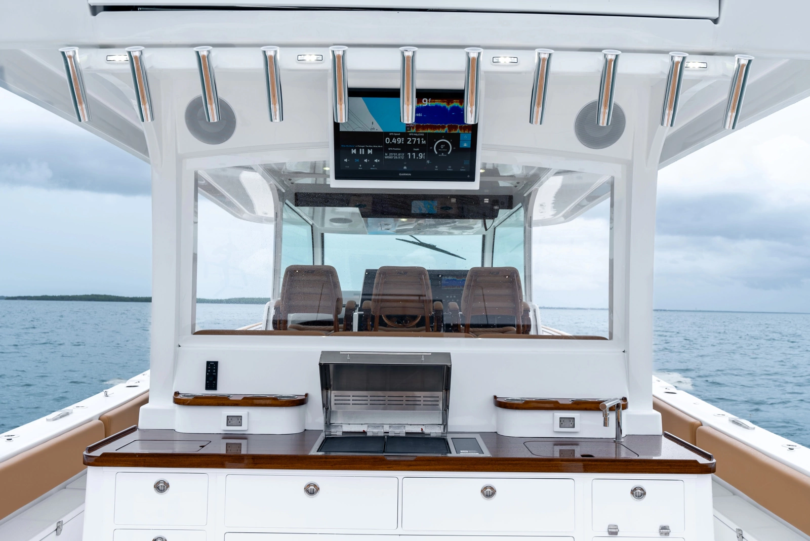 DEALER DEMO 56ft HCB Yacht For Sale