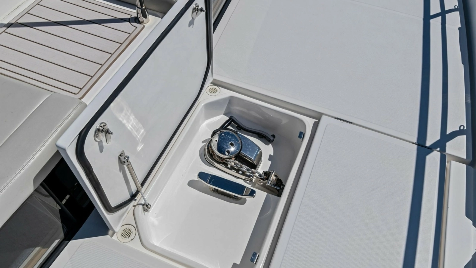2022 54 Aquila Powercat 'Remarkable I'