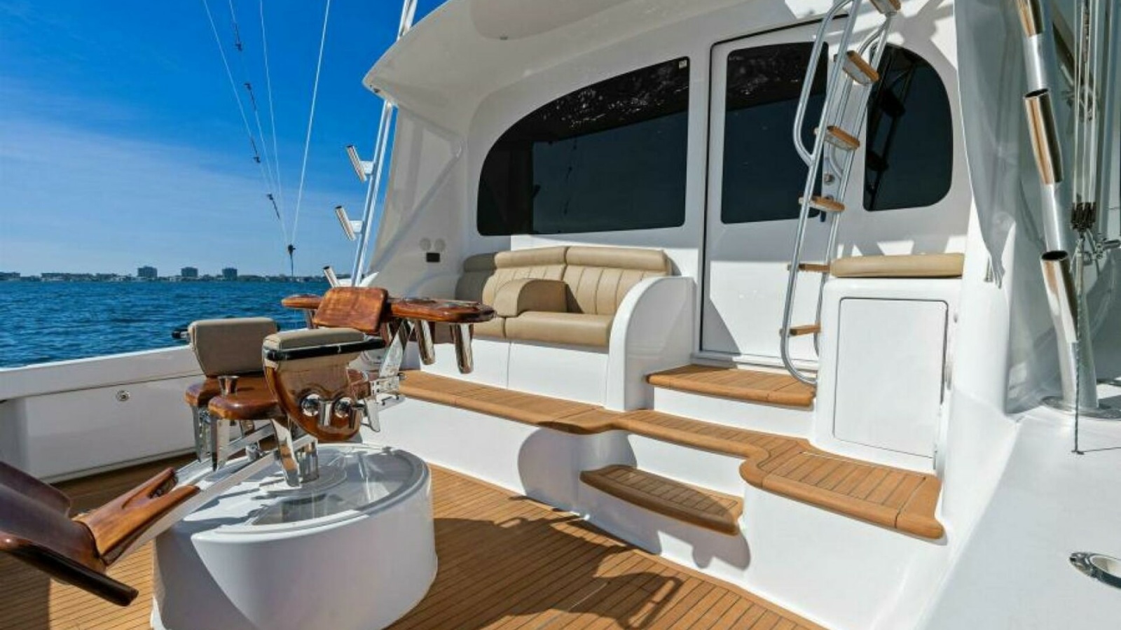Aft Deck with Seating and Rod Holders