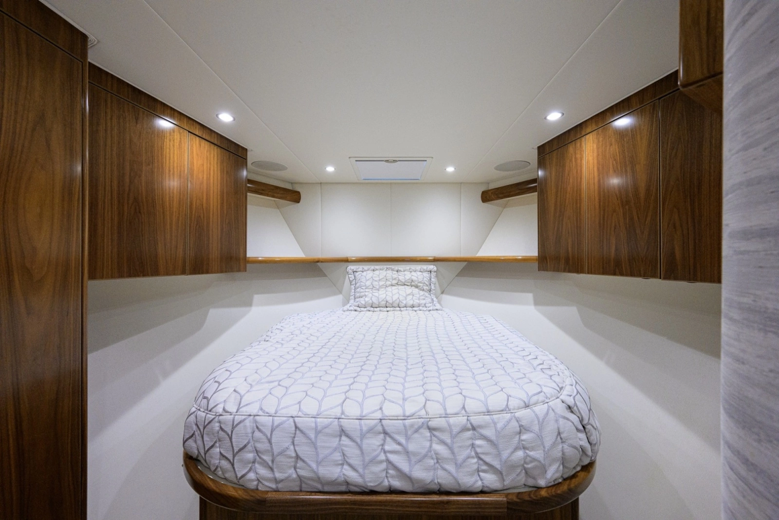 58 Viking - Forward Stateroom