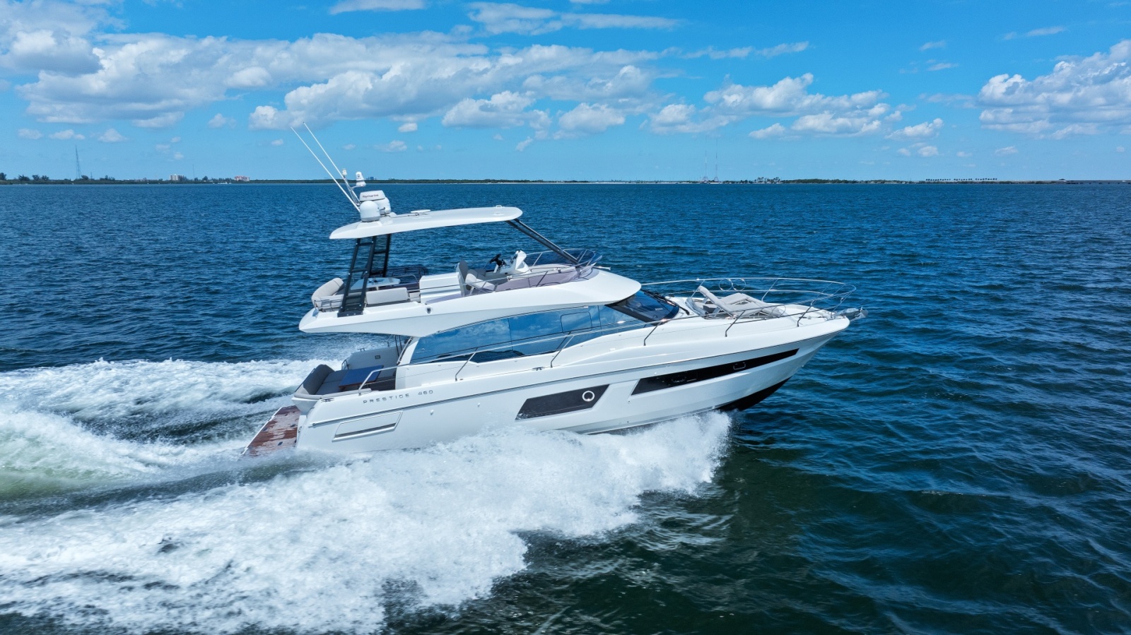 2020 Prestige 460 Flybridge