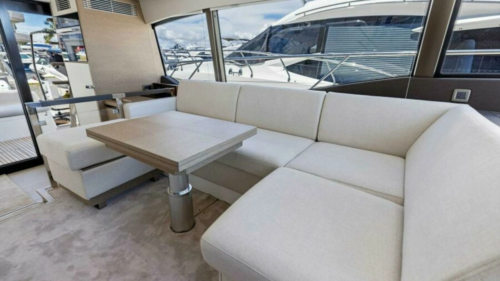 2025 Prestige 460 Flybridge - Sistership
