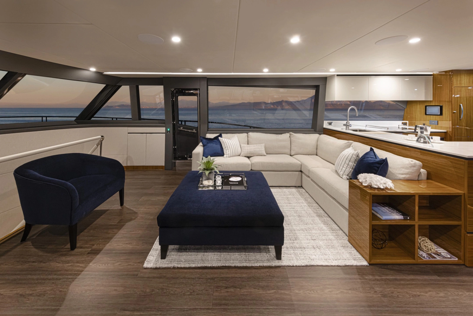 78 Motor Yacht 78ft Riviera Yacht For Sale