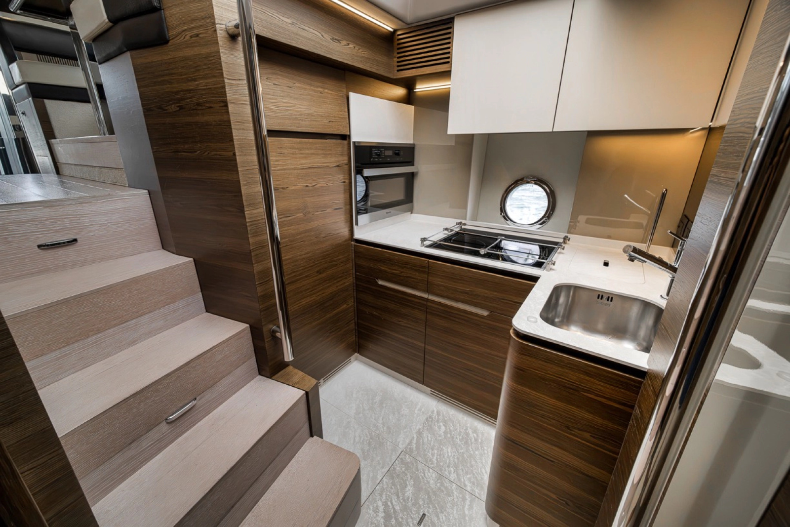 2016 Azimut 50 FLY