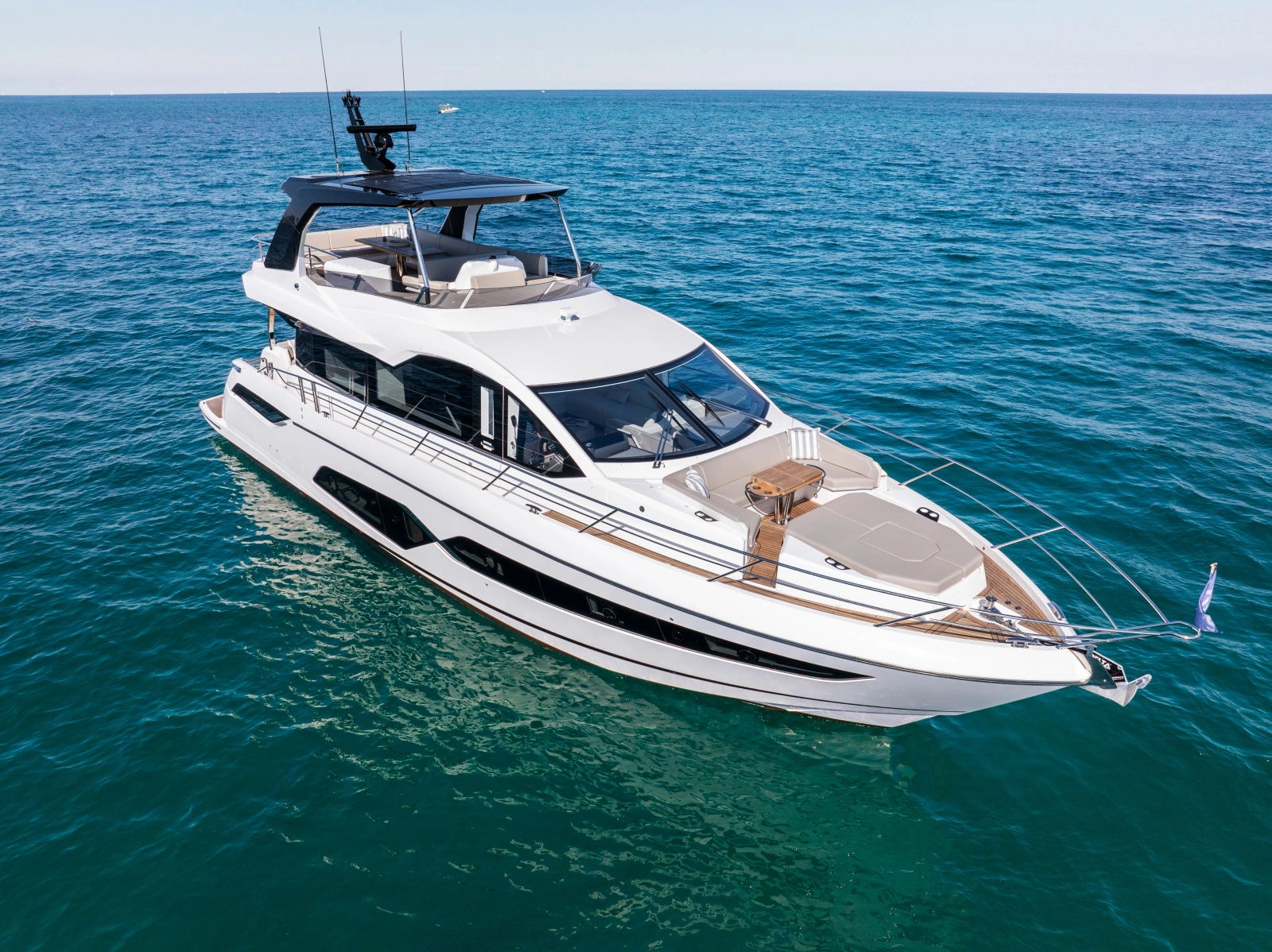 MANHATTAN 68 68ft Sunseeker Yacht For Sale