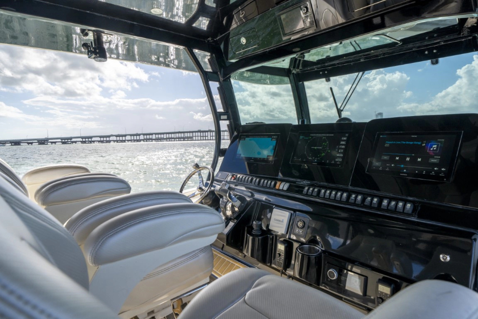 2017 HCB 53 Suenos RXV