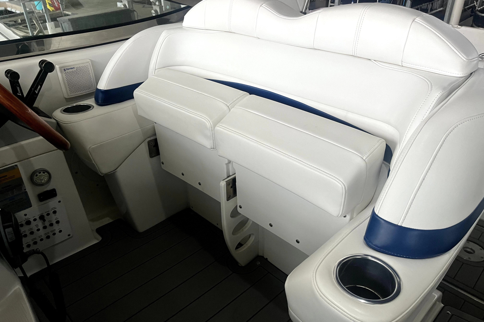2005 Formula 34 Performance Cruiser