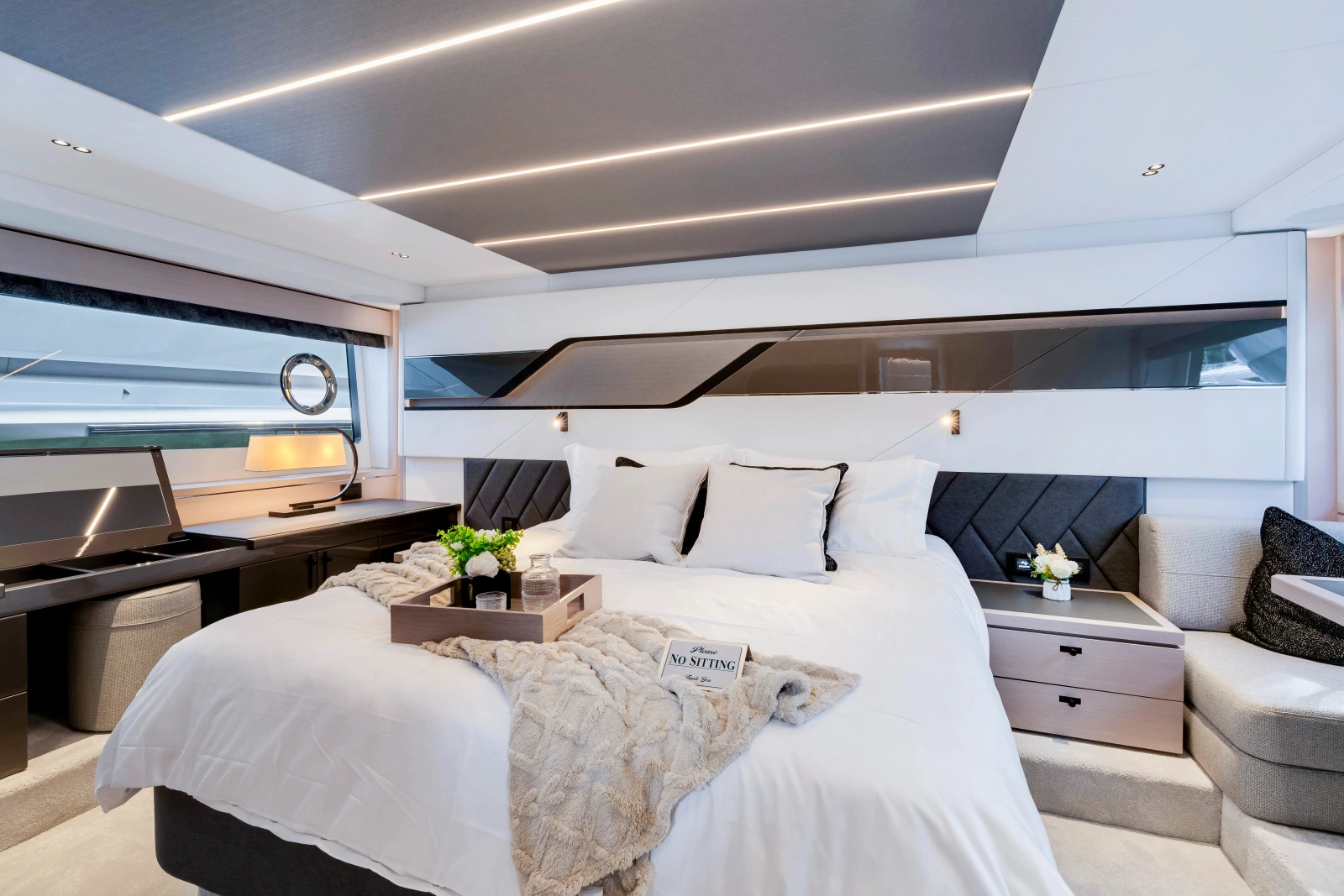 PREDATOR 75 75ft Sunseeker Yacht For Sale