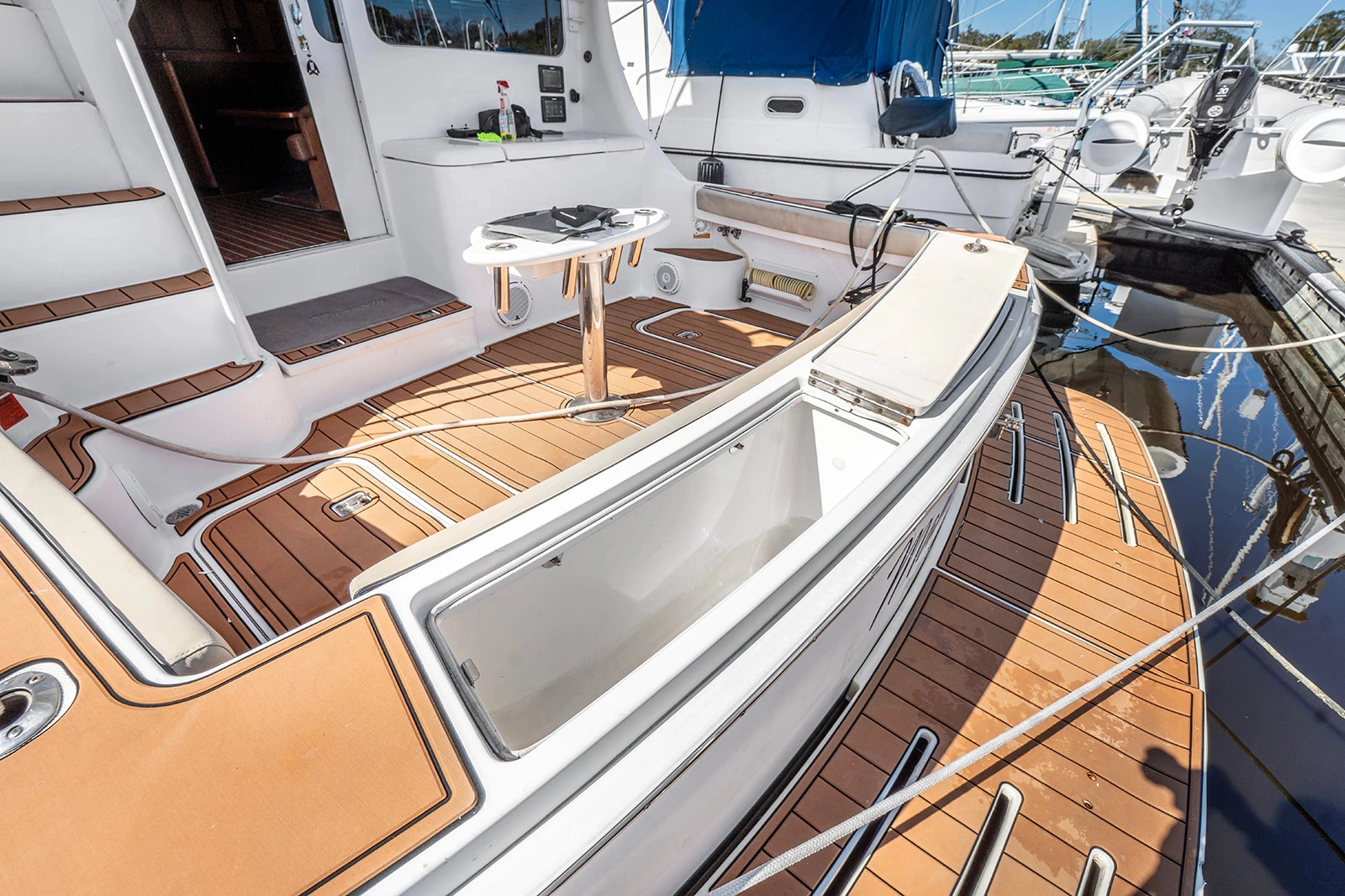 2006 Luhrs 41 Convertible