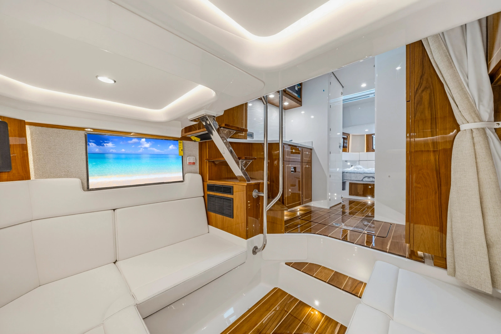 56 Suenos GIX 56ft HCB Yacht For Sale