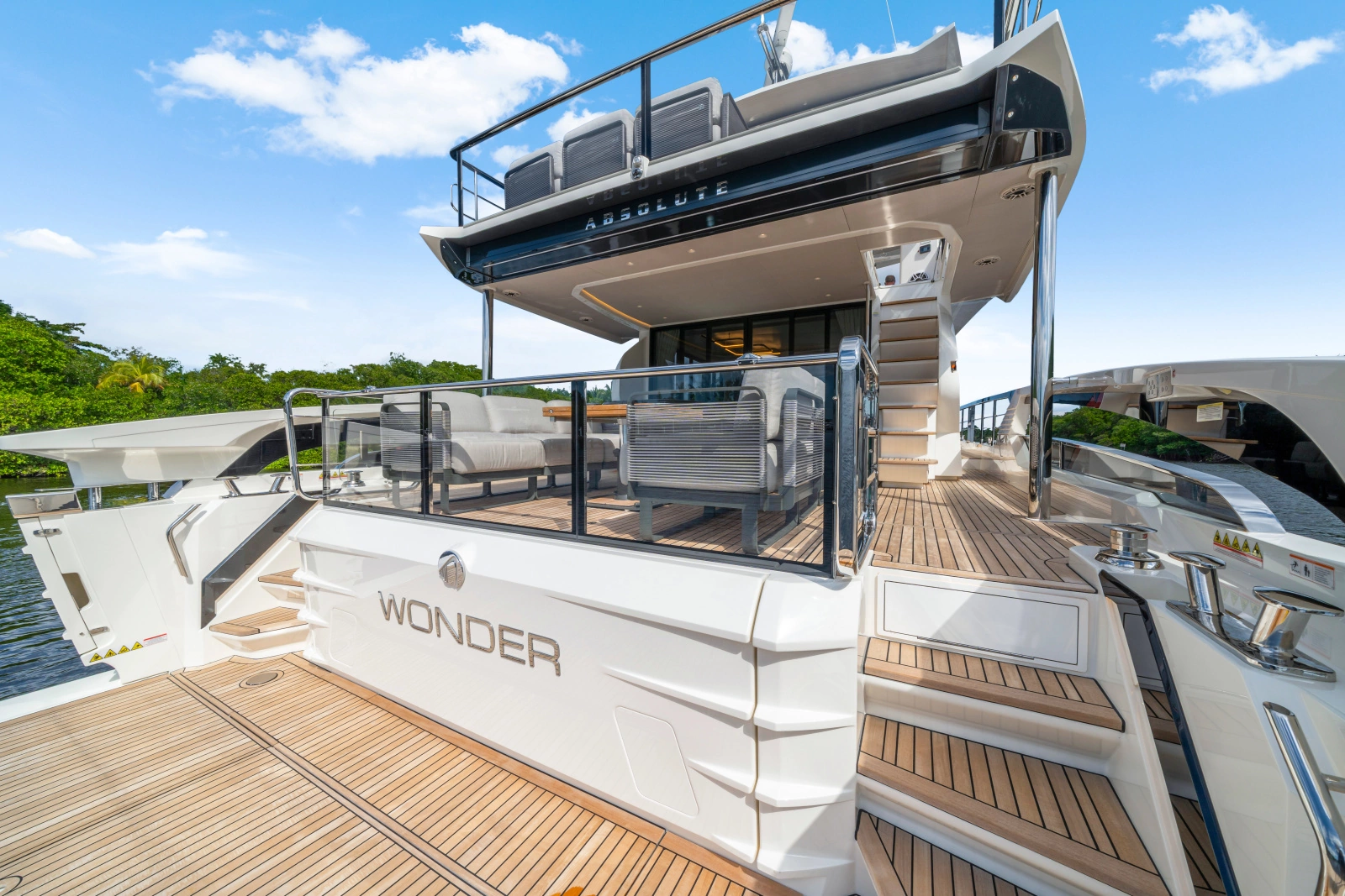 70 FLY 70ft Absolute Yacht For Sale
