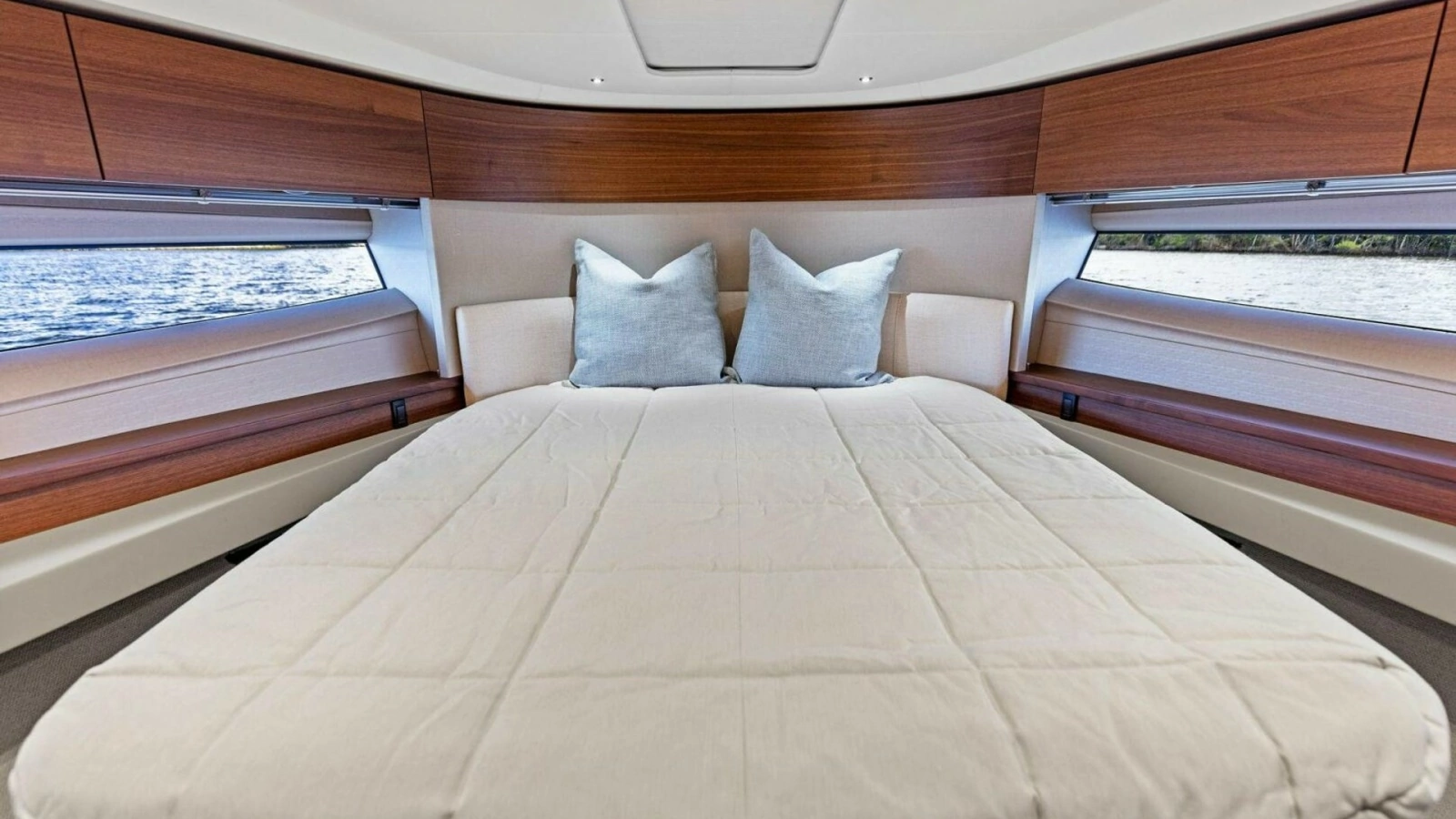 2025 Princess F50 Flybridge Forward VIP Stateroom
