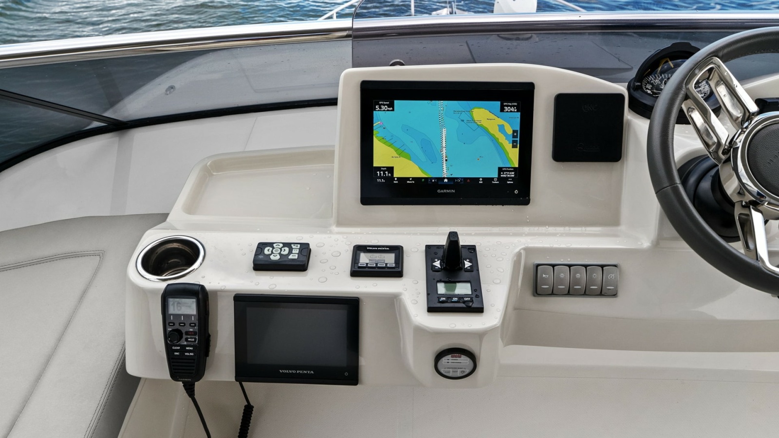 Flybridge Helm Station